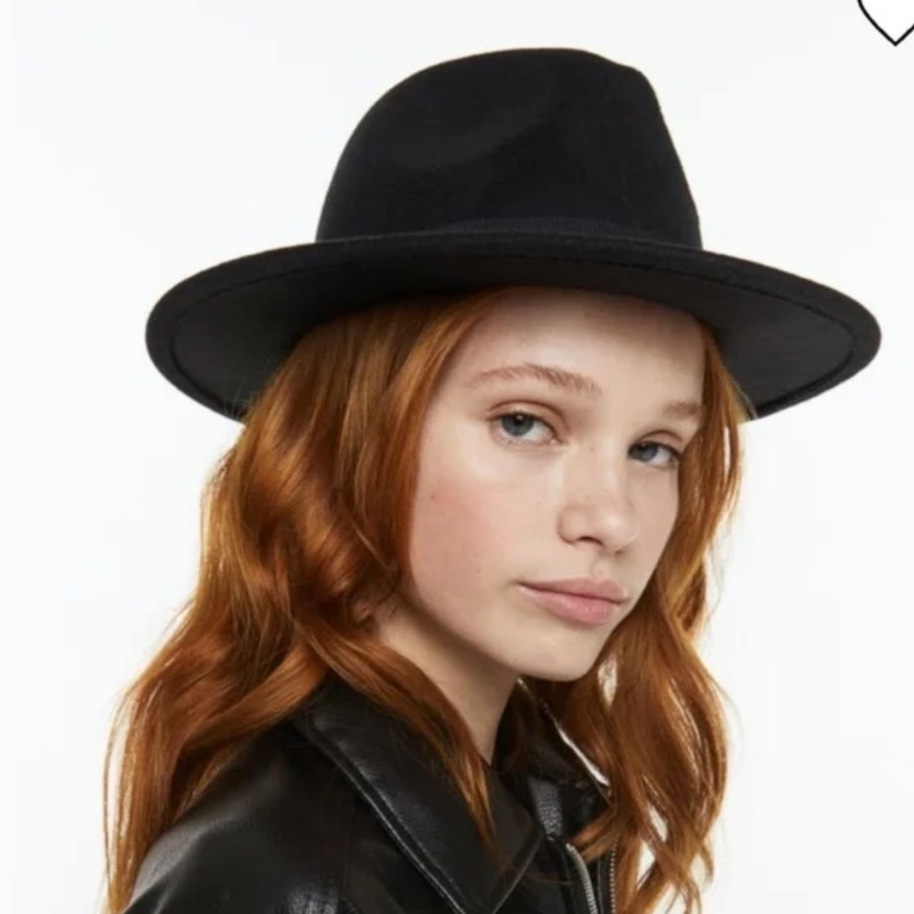 H&M black felt hat